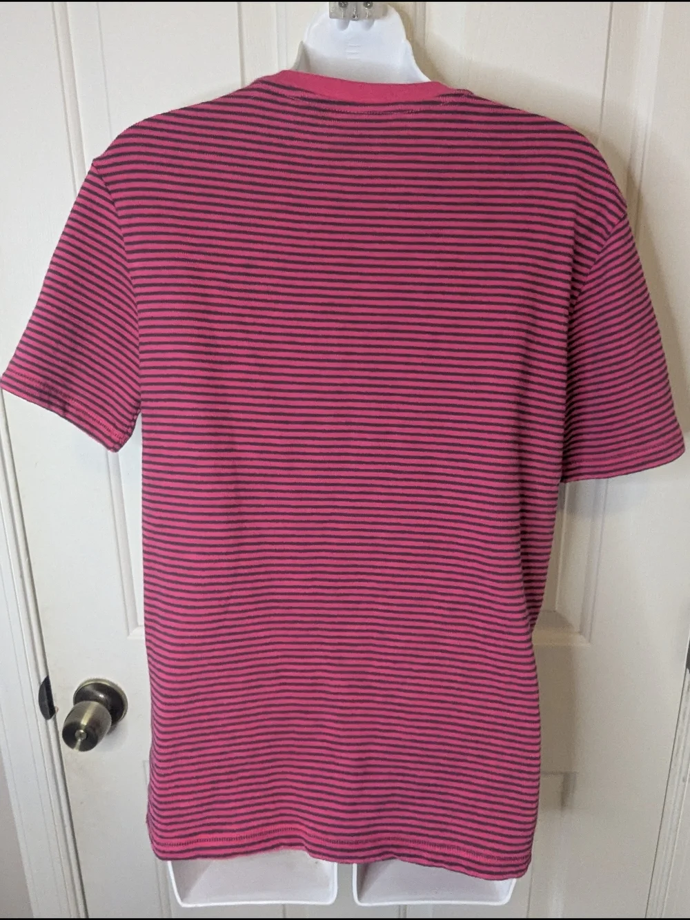 Old Navy Boys XL 14 16 Short Sleeve Textured Striped Pocket Tee Shirt Pink